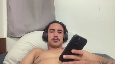 arturfilipe live cam on Cam4