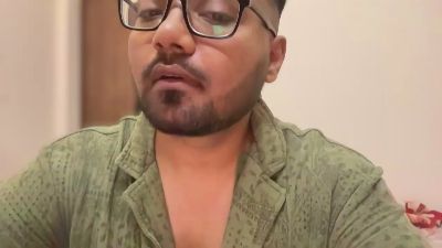 arya333 live cam on Cam4