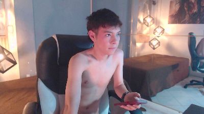 ash_kai live cam on Cam4