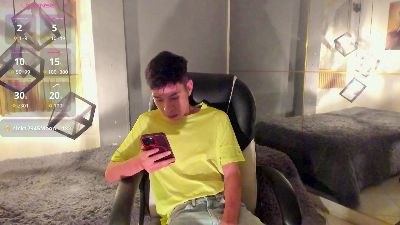ash_kai live cam on Cam4