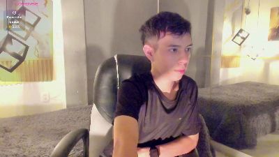 ash_kai live cam on Cam4