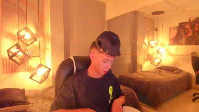 ash_kai live cam on Cam4