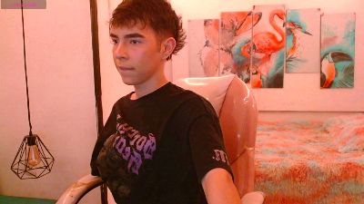 ash_kai live cam on Cam4