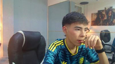 ash_kai live cam on Cam4