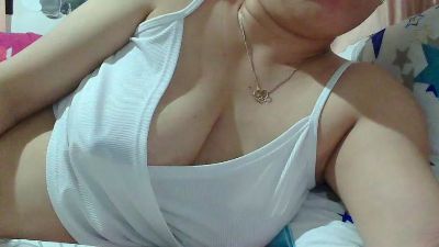 ashleysuksuk live cam on Cam4