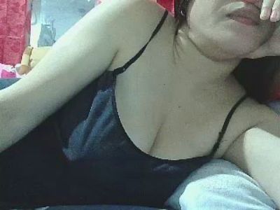 ashleysuksuk live cam on Cam4