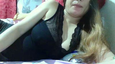 ashleysuksuk live cam on Cam4