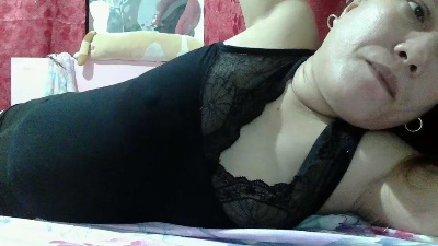 ashleysuksuk live cam on Cam4