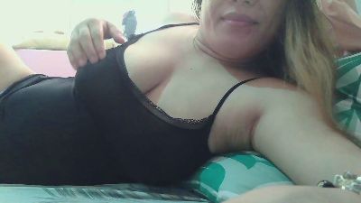 ashleysuksuk live cam on Cam4