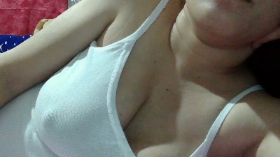 ashleysuksuk live cam on Cam4