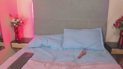 ashly_ruiz live cam on Cam4