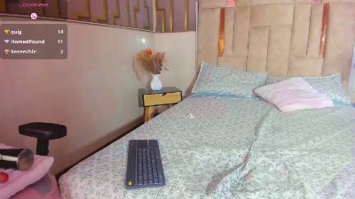 ashly_ruiz live cam on Cam4