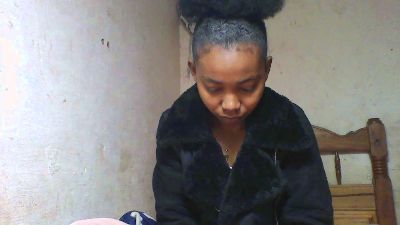 ashna1 live cam on Cam4