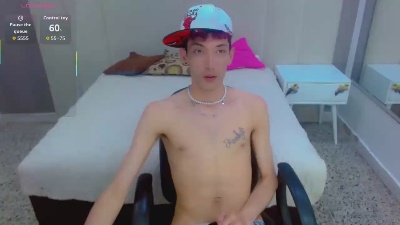 ashton_myers5 live cam on Cam4