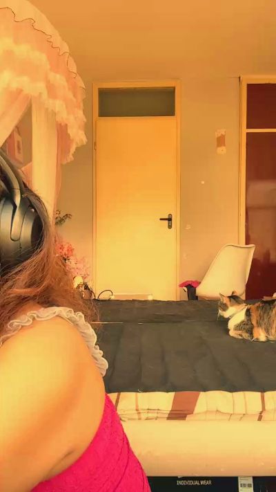 asiacameronxxx live cam on Cam4