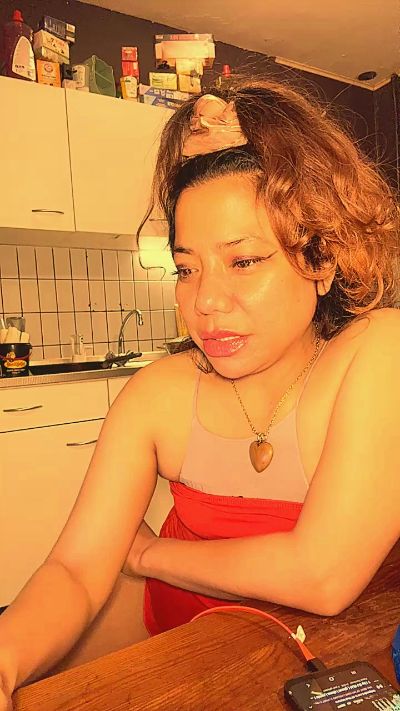 asiacameronxxx live cam on Cam4