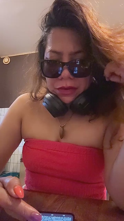 asiacameronxxx live cam on Cam4