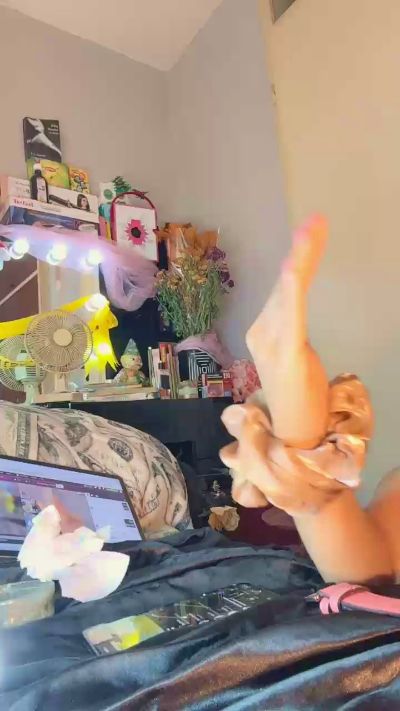 asiacameronxxx live cam on Cam4