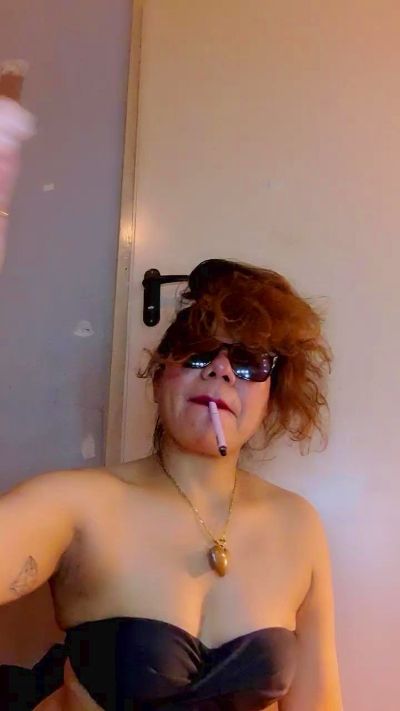asiacameronxxx live cam on Cam4