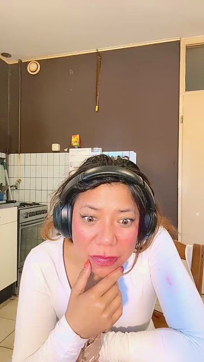 asiacameronxxx live cam on Cam4