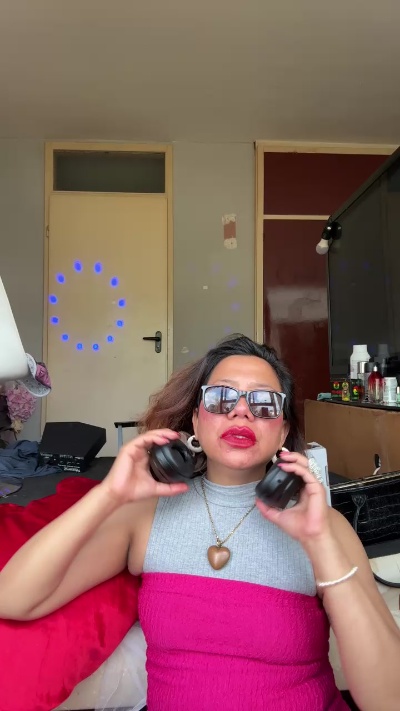 asiacameronxxx live cam on Cam4