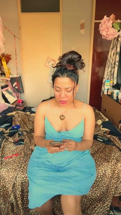 asiacameronxxx live cam on Cam4