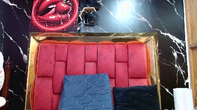 asly_cloe live cam on Cam4