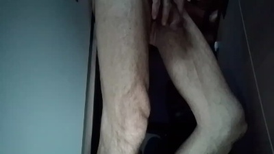assfeet27 live cam on Cam4