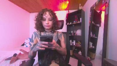 ast4rte4 live cam on Cam4