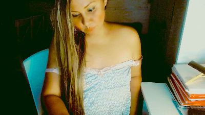 atenas18021 live cam on Cam4