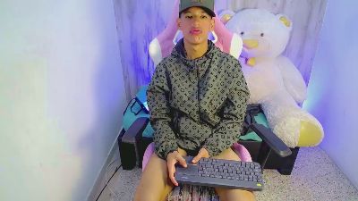 athletereese live cam on Cam4