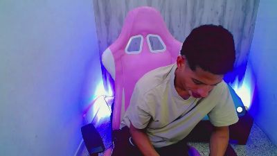 athletereese live cam on Cam4