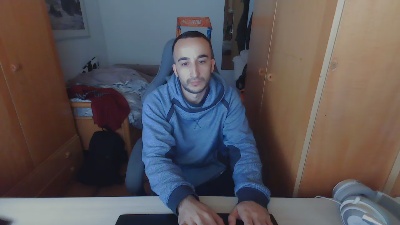 atractivo91bcn Live Cam and Statistics on UnifiedCams