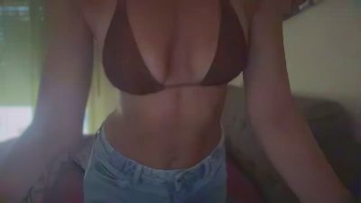audreyoli live cam on Cam4