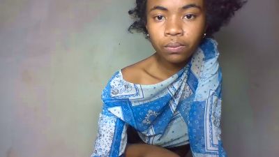auror live cam on Cam4