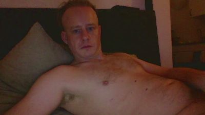 australianboy2 live cam on Cam4