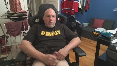 avenger831 live cam on Cam4