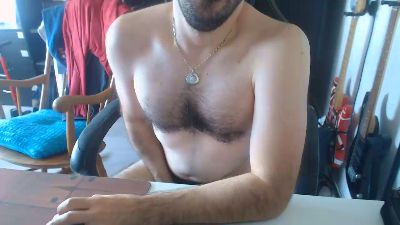 aventurierparis live cam on Cam4
