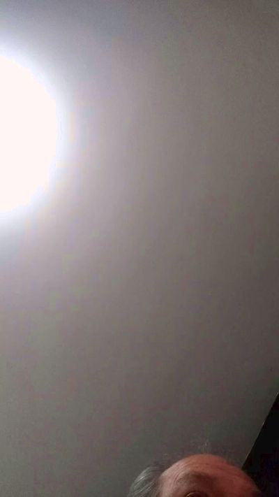 avergalindo live cam on Cam4