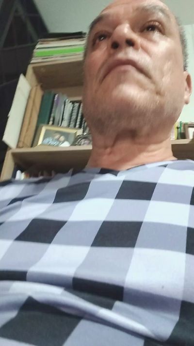 avergalindo live cam on Cam4
