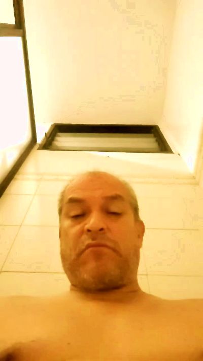 avergalindo live cam on Cam4