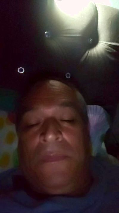 avergalindo live cam on Cam4