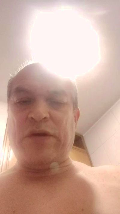 avergalindo live cam on Cam4