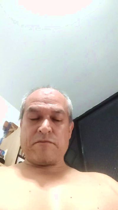 avergalindo live cam on Cam4