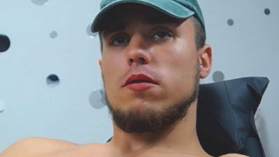 avgust__ live cam on Cam4