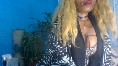 avrilas live cam on Cam4