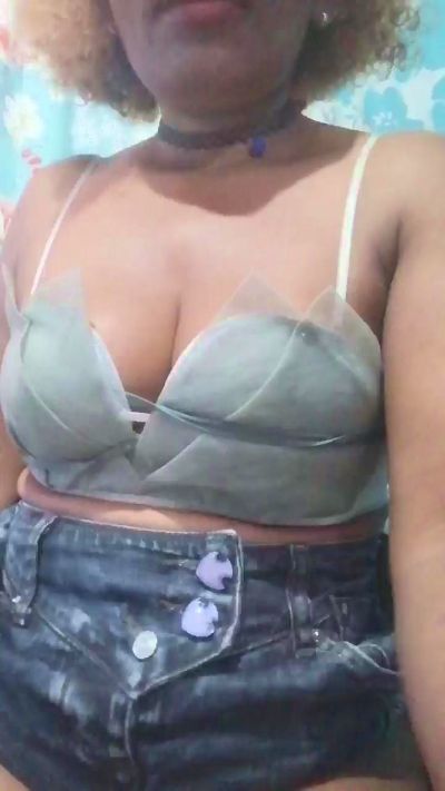 avrilas live cam on Cam4