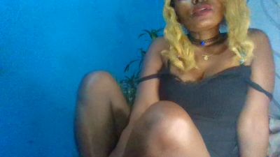 avrilas live cam on Cam4