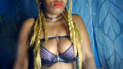 avrilas live cam on Cam4