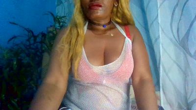 avrilas live cam on Cam4